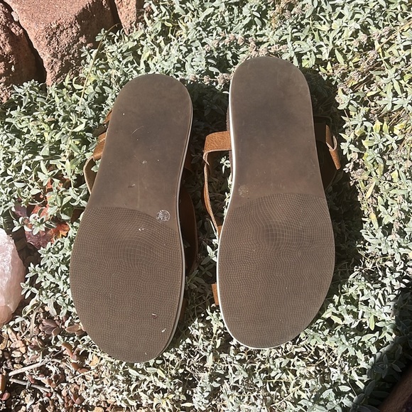 Crown Vintage Vapor Wedge Sandals - Picture 2 of 4